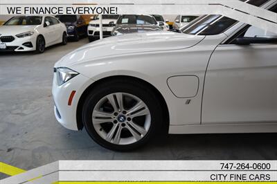 2017 BMW 3 Series 330e iPerformance - Photo 3 - Panorama City, CA 91402