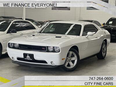 2014 Dodge Challenger R/T   - Photo 2 - Panorama City, CA 91402