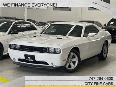 2014 Dodge Challenger R/T   - Photo 1 - Panorama City, CA 91402