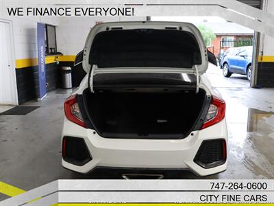 2017 Honda Civic Si   - Photo 25 - Panorama City, CA 91402