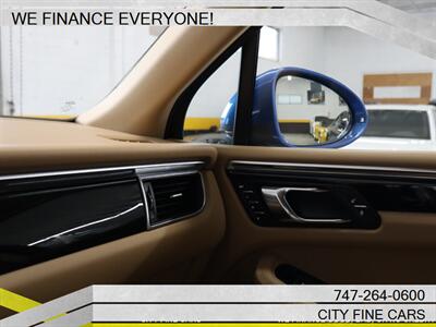 2016 Porsche Macan S   - Photo 32 - Panorama City, CA 91402