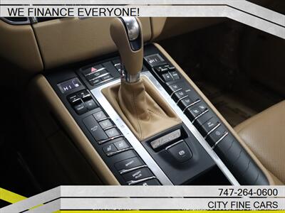 2016 Porsche Macan S   - Photo 25 - Panorama City, CA 91402