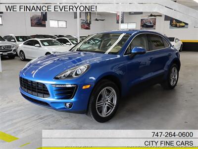 2016 Porsche Macan S   - Photo 2 - Panorama City, CA 91402