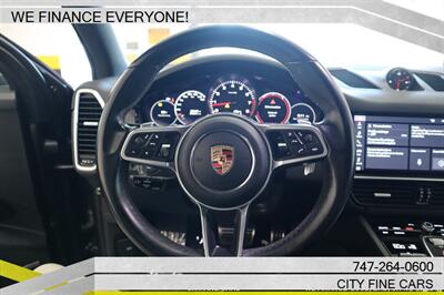 2020 Porsche Cayenne S   - Photo 15 - Panorama City, CA 91402