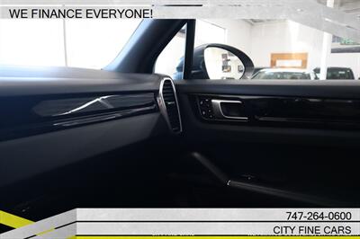 2020 Porsche Cayenne S   - Photo 27 - Panorama City, CA 91402