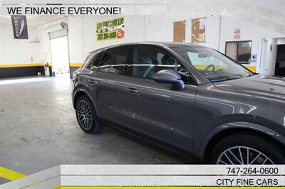 2020 Porsche Cayenne S   - Photo 11 - Panorama City, CA 91402