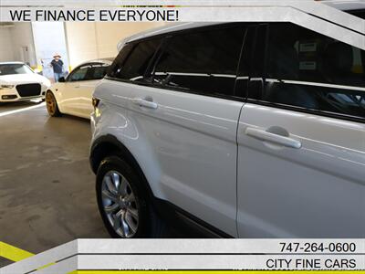 2018 Land Rover Range Rover Evoque SE   - Photo 10 - Panorama City, CA 91402