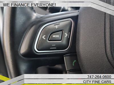 2018 Land Rover Range Rover Evoque SE   - Photo 17 - Panorama City, CA 91402