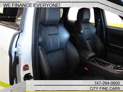 2018 Land Rover Range Rover Evoque SE   - Photo 32 - Panorama City, CA 91402