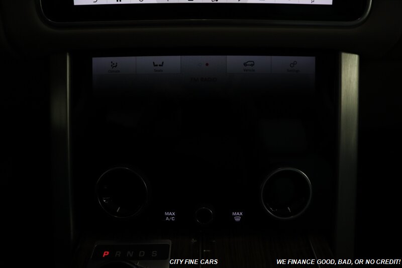 2019 Land Rover Range Rover - Photo 22 - Panorama City, CA 91402