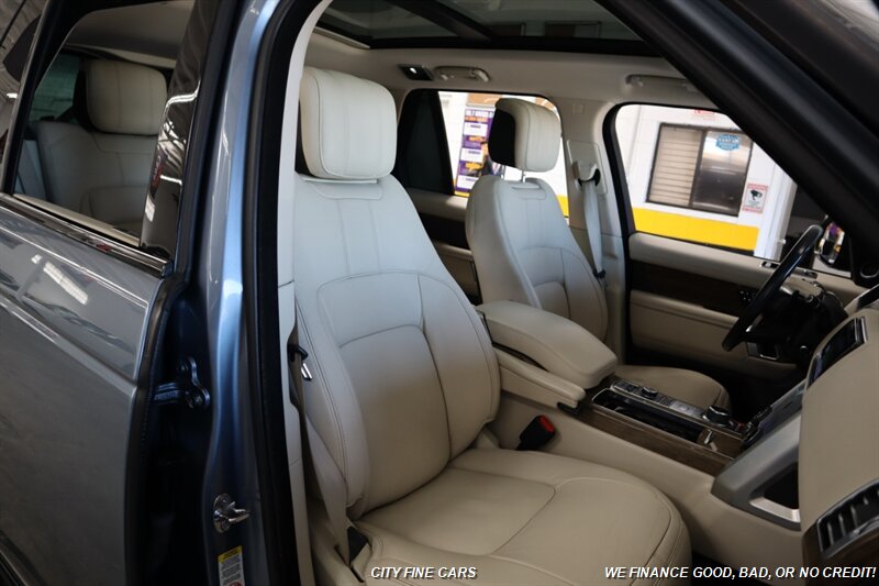 2019 Land Rover Range Rover - Photo 35 - Panorama City, CA 91402