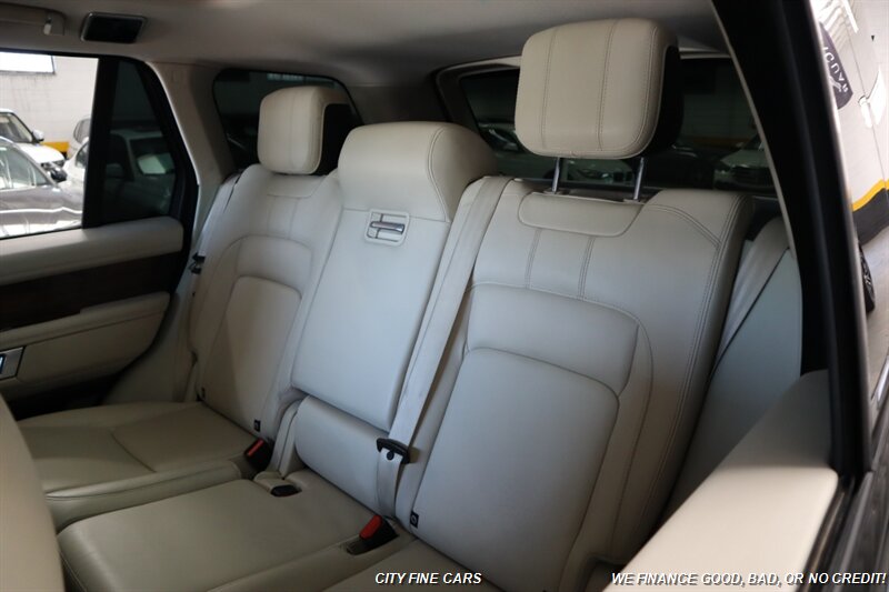 2019 Land Rover Range Rover - Photo 30 - Panorama City, CA 91402