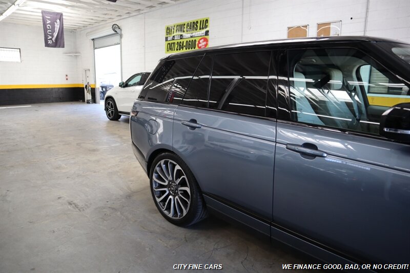 2019 Land Rover Range Rover - Photo 10 - Panorama City, CA 91402
