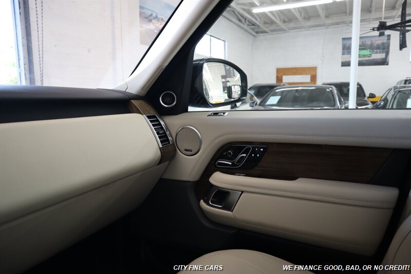 2019 Land Rover Range Rover - Photo 24 - Panorama City, CA 91402