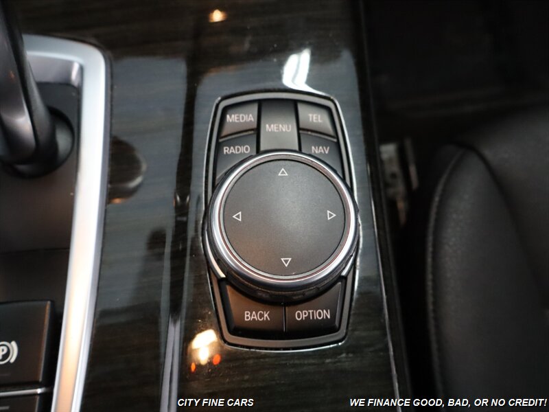 2016 BMW X3 xDrive28i   - Photo 25 - Panorama City, CA 91402