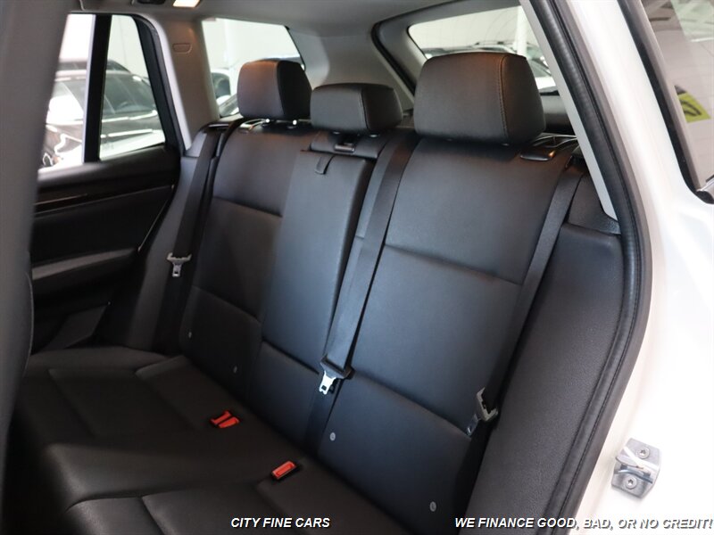 2016 BMW X3 xDrive28i   - Photo 28 - Panorama City, CA 91402