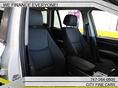 2016 BMW X3 xDrive28i   - Photo 32 - Panorama City, CA 91402