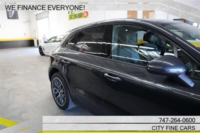 2017 Porsche Macan   - Photo 10 - Panorama City, CA 91402