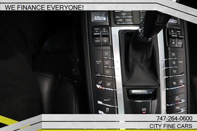 2017 Porsche Macan   - Photo 23 - Panorama City, CA 91402