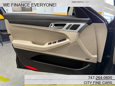 2017 Genesis G80 3.8   - Photo 25 - Panorama City, CA 91402