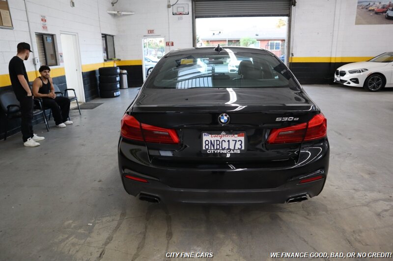 2020 BMW 5 Series 530e iPerformance - Photo 8 - Panorama City, CA 91402