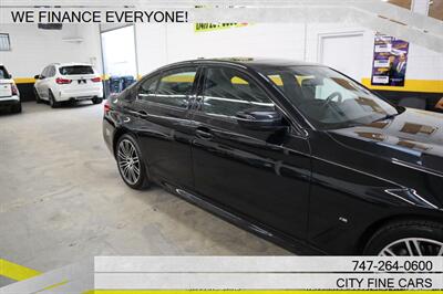 2020 BMW 5 Series 530e iPerformance - Photo 11 - Panorama City, CA 91402
