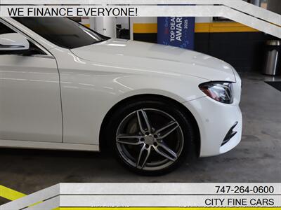 2017 Mercedes-Benz E 300 4MATIC   - Photo 10 - Panorama City, CA 91402