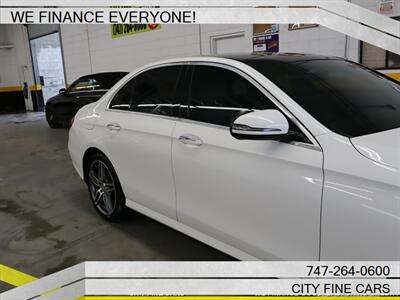 2017 Mercedes-Benz E 300 4MATIC   - Photo 9 - Panorama City, CA 91402