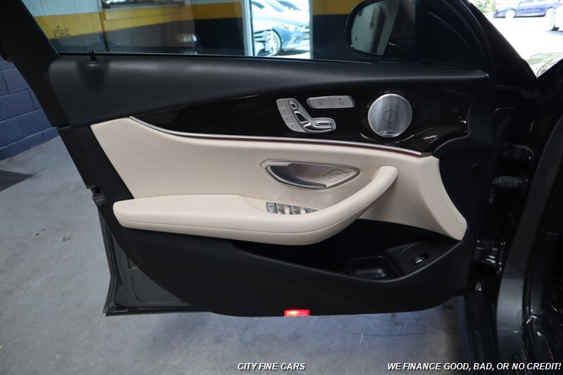 2019 Mercedes-Benz E 300 - Photo 16 - Panorama City, CA 91402