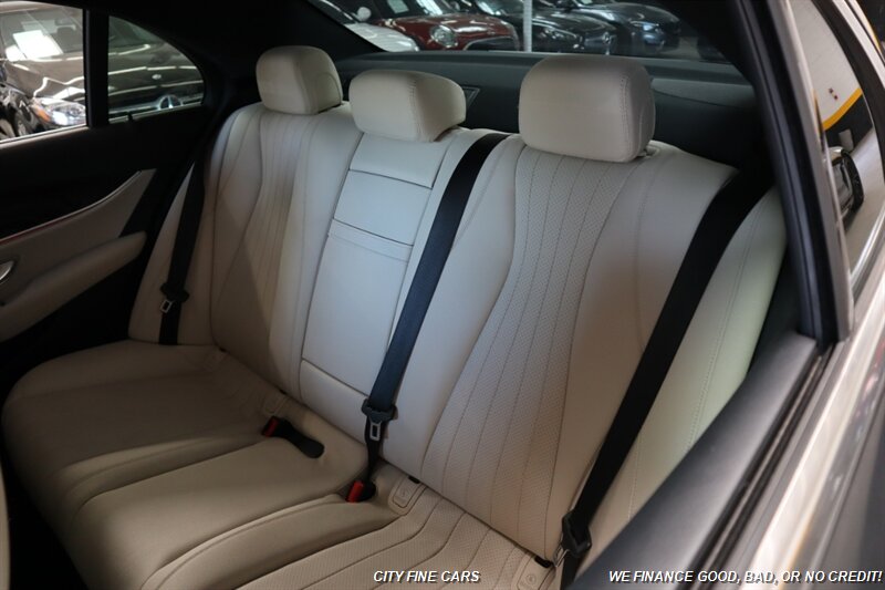 2019 Mercedes-Benz E 300 - Photo 30 - Panorama City, CA 91402