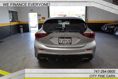 2019 INFINITI QX30 Essential   - Photo 7 - Panorama City, CA 91402