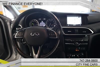 2019 INFINITI QX30 Essential   - Photo 13 - Panorama City, CA 91402