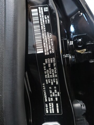 2018 Maserati Levante GranLusso - Photo 32 - Panorama City, CA 91402