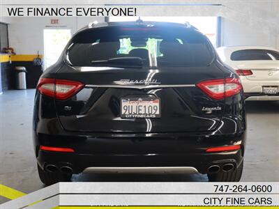 2018 Maserati Levante GranLusso - Photo 7 - Panorama City, CA 91402