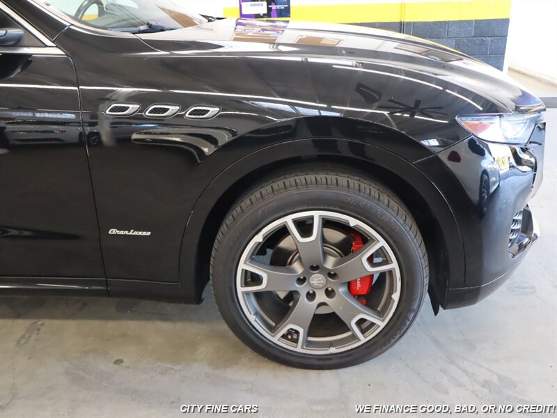 2018 Maserati Levante GranLusso - Photo 12 - Panorama City, CA 91402