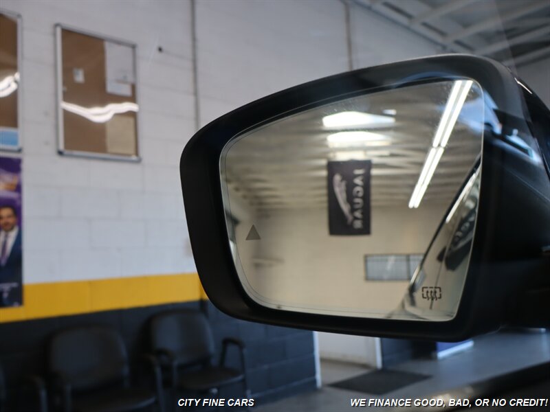 2018 Maserati Levante GranLusso - Photo 26 - Panorama City, CA 91402