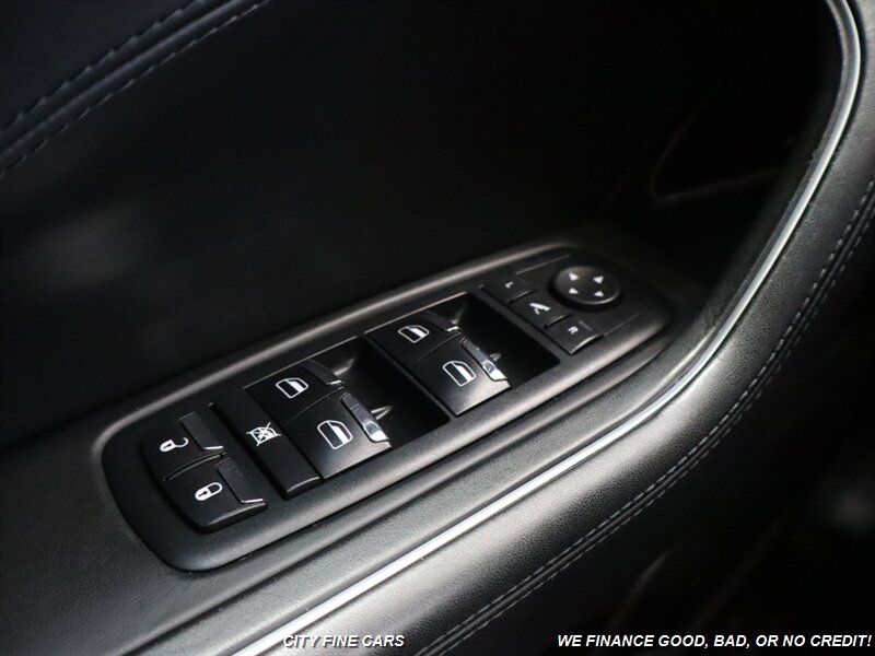 2018 Maserati Levante GranLusso - Photo 25 - Panorama City, CA 91402