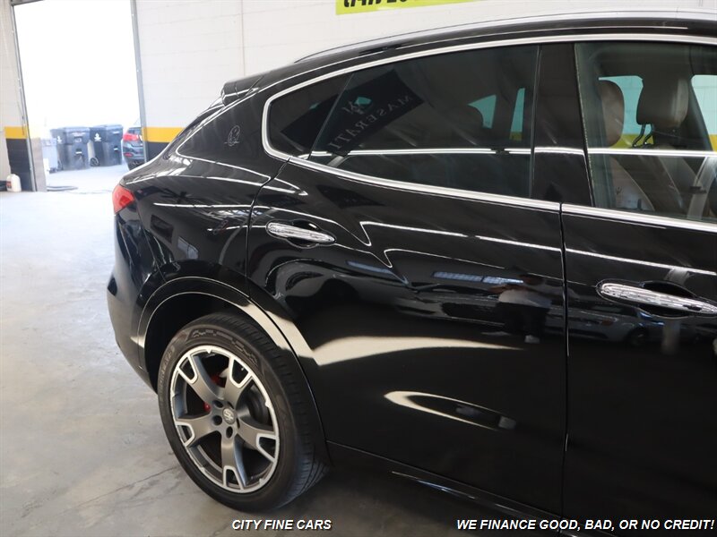 2018 Maserati Levante GranLusso - Photo 10 - Panorama City, CA 91402