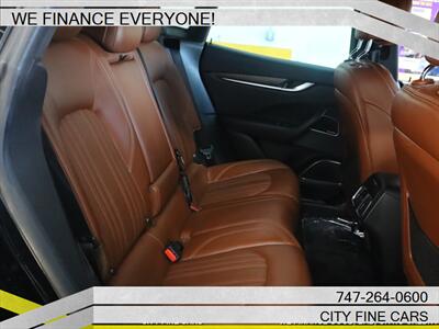 2018 Maserati Levante GranLusso - Photo 30 - Panorama City, CA 91402