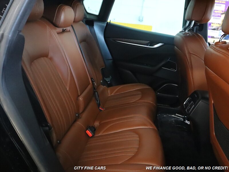 2018 Maserati Levante GranLusso - Photo 30 - Panorama City, CA 91402