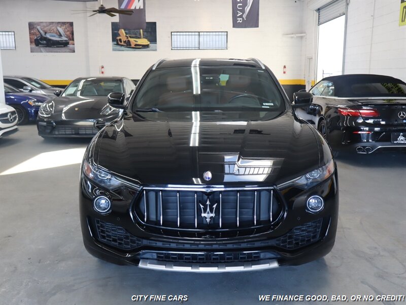 2018 Maserati Levante GranLusso - Photo 2 - Panorama City, CA 91402