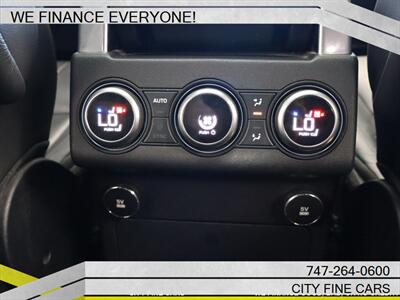 2019 Land Rover Discovery HSE   - Photo 31 - Panorama City, CA 91402