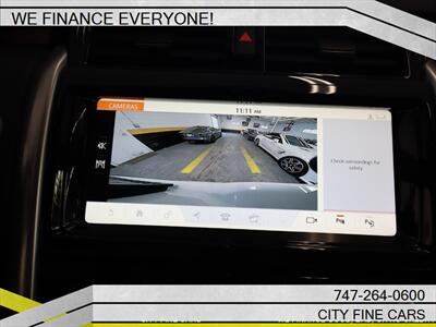 2019 Land Rover Discovery HSE   - Photo 24 - Panorama City, CA 91402