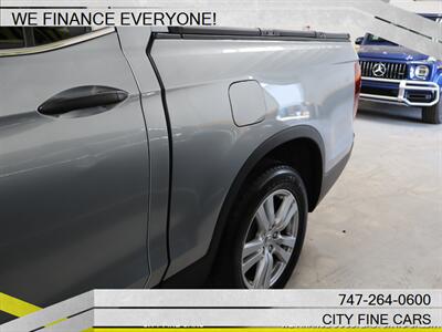 2017 Honda Ridgeline RT   - Photo 6 - Panorama City, CA 91402