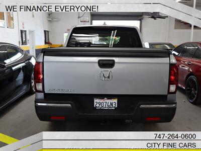 2017 Honda Ridgeline RT   - Photo 8 - Panorama City, CA 91402