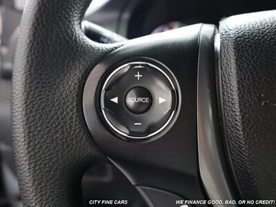 2017 Honda Ridgeline RT   - Photo 18 - Panorama City, CA 91402