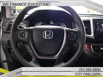 2017 Honda Ridgeline RT   - Photo 23 - Panorama City, CA 91402