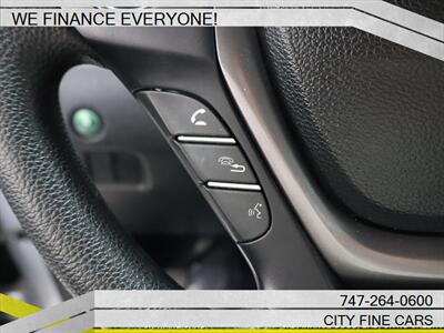 2017 Honda Ridgeline RT   - Photo 19 - Panorama City, CA 91402