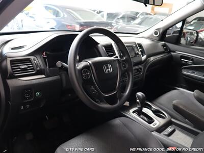 2017 Honda Ridgeline RT   - Photo 15 - Panorama City, CA 91402