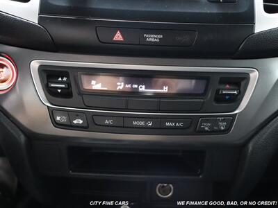 2017 Honda Ridgeline RT   - Photo 26 - Panorama City, CA 91402